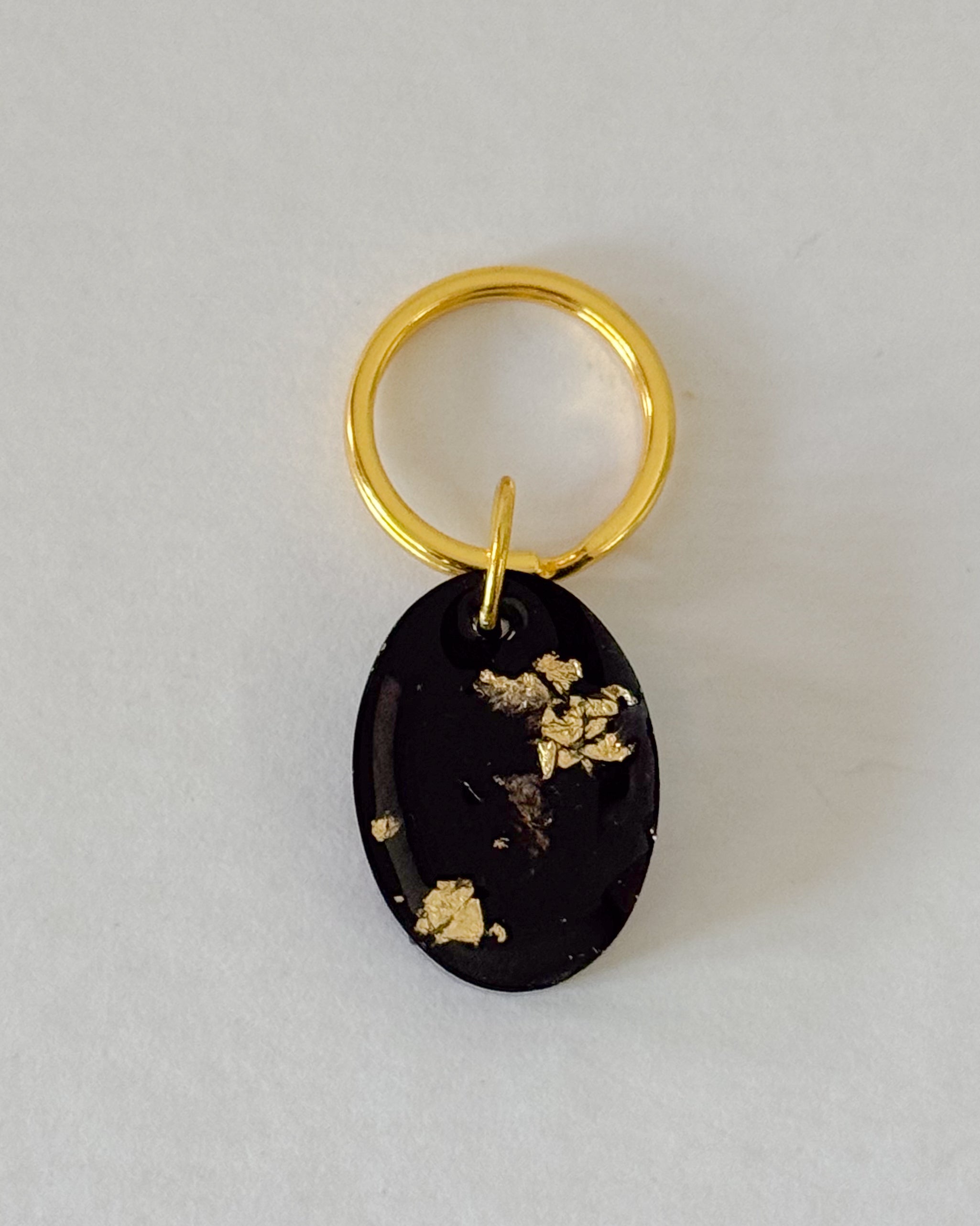 The Oval Keychain #2